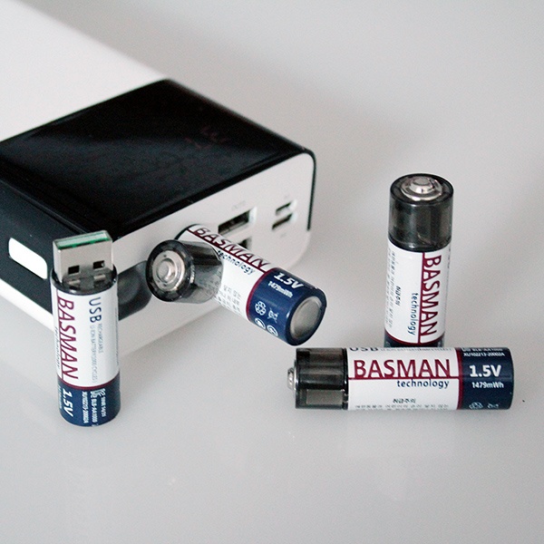 바스맨 USB 충전식 건전지 리튬이온 배터리 AA 4개입