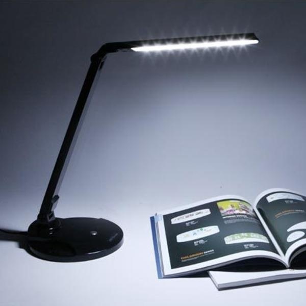 시력 보호 집중력 향상 사무 학습용 초슬림 LED 데스크 스탠드 6900